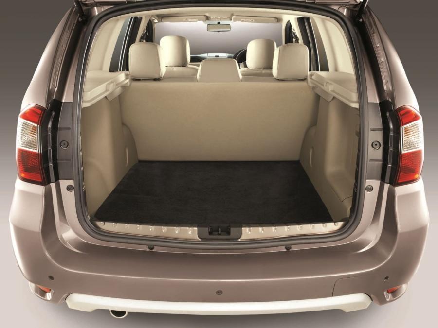  Nissan Terrano 2013 года  (фото 8 из 11)